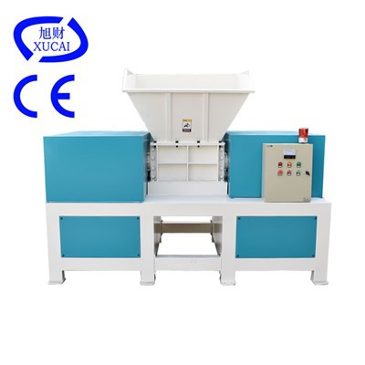 mașină de tocat anvelope cu ax dublu